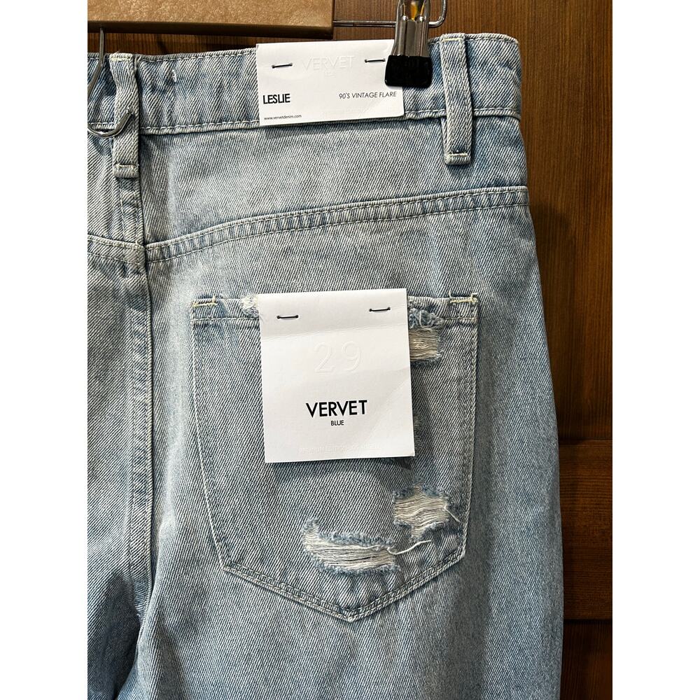 NWT Vervet Leslie 90's Vintage Flare Jeans Distressed Size 29 Light Wash - Picture 3 of 12